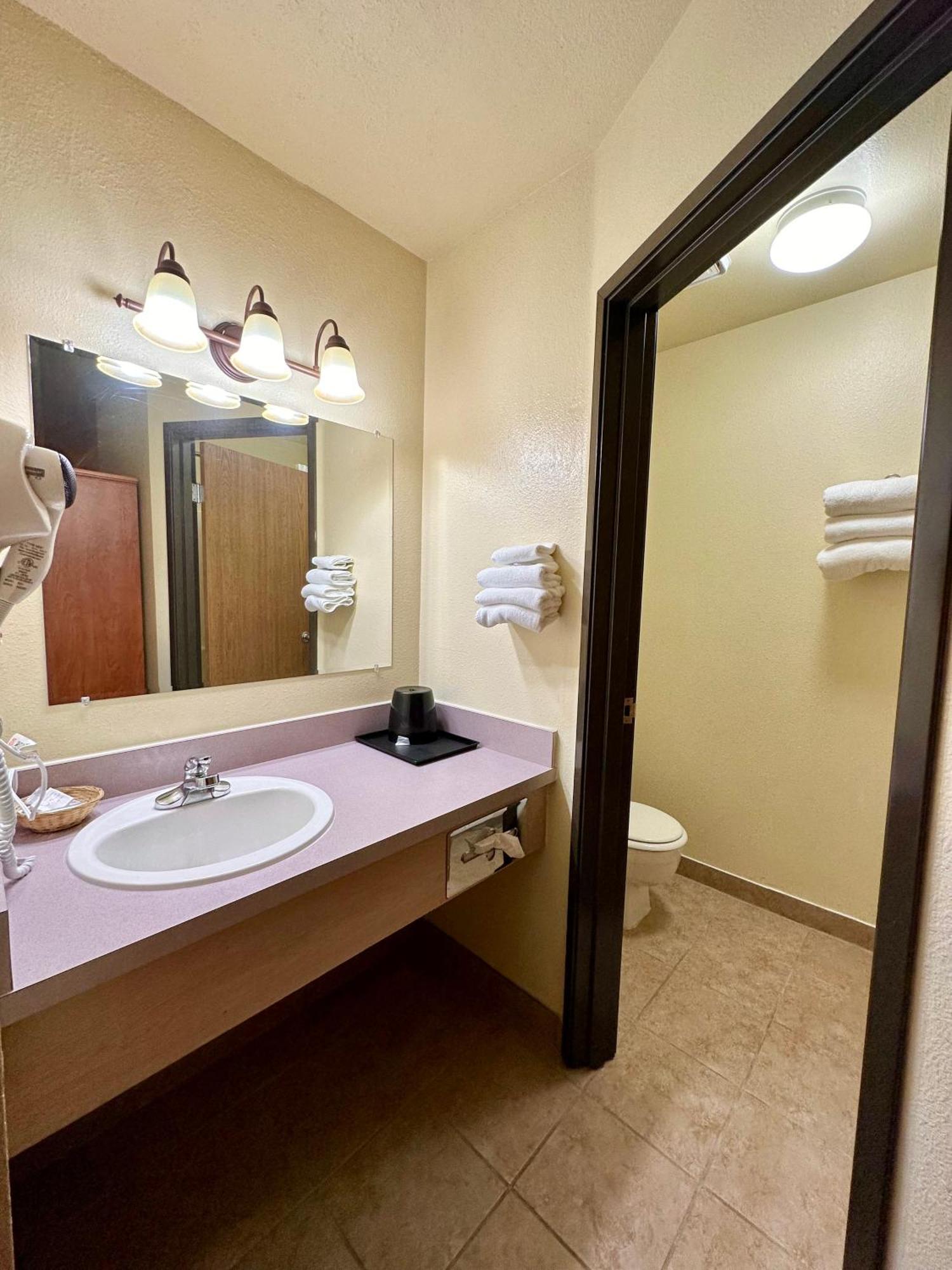 Fairbridge Inn & Suites Kellogg Buitenkant foto